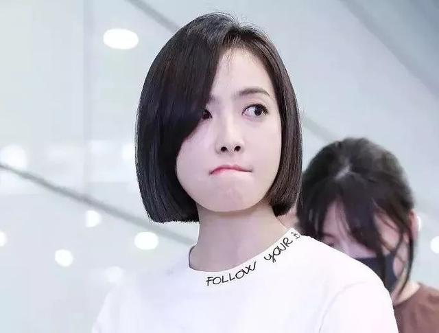 女星咬嘴唇,王子文我忍了,热巴我也忍了,赵丽颖我忍无可忍!
