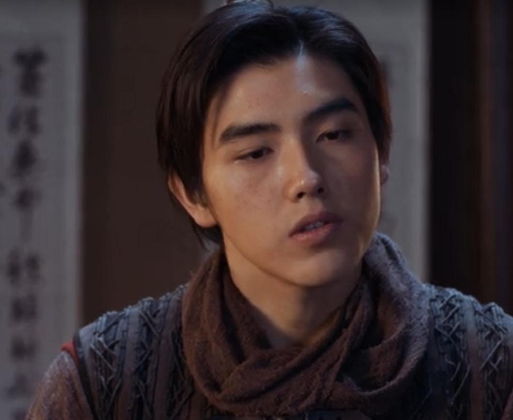 宁缺的高颜值发小,侧脸帅气像明道,出场2集就领盒饭了