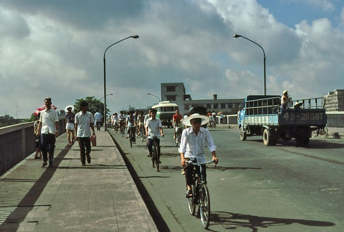 1980年广州珍贵老照片图4有钱人才能消费图8让人心酸