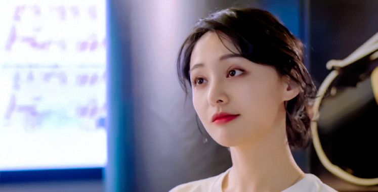 《青春斗》开播,郑爽令人刮目相看,演技在线,赵宝刚拯救了她