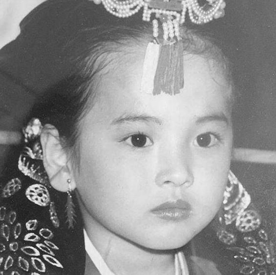 韩星童年照曝光:"千颂伊"差距大,张根硕比女孩还好看!