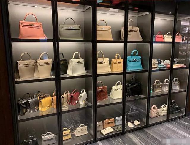 林珊珊豪宅内景曝光三个房间摆满奢侈品网红比明星还有钱