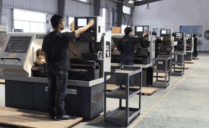 大量机械加工厂闹"工荒"订单堆成山, 员工跳槽流失严重!