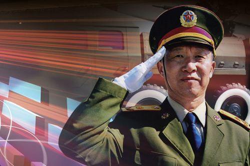 他是二炮司令员,老父亲看病花了4200元,拿到发票后当场撕碎