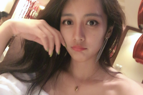 次了,比如牵手虎牙妹卢婧媛的男嘉宾最终跟李蕊在一起了,再比如朱子琦