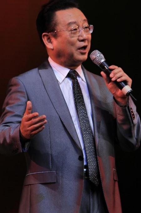 蒋大为妻子图片曝光居然是我们熟悉的她难怪结婚21年零绯闻