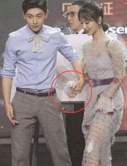 邓伦从不占女星便宜,是出了名的绅士手,但是遇见她