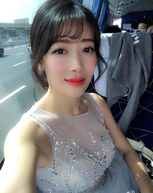 娱乐资讯:她被称为最美青蛇,刘涛曾给她当绿叶