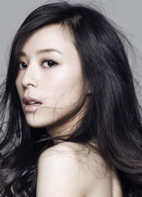 《无双》中张静初含泪抽烟,再一次用演技征服观众!