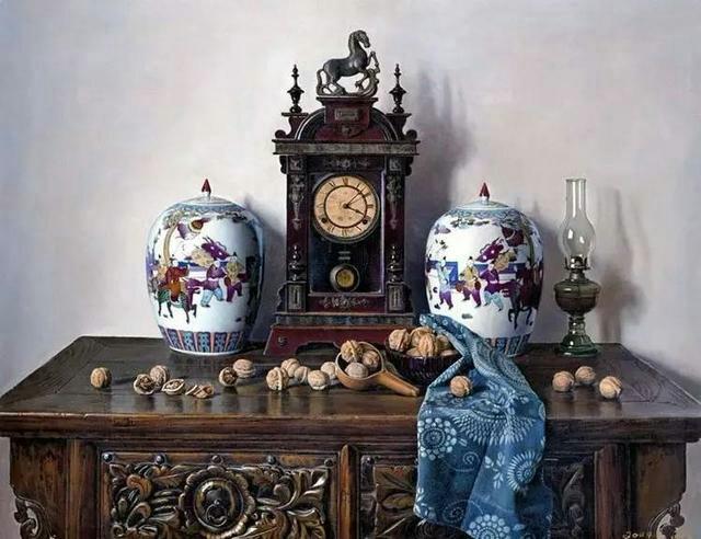 画家华延峰笔下的一组精致典雅的青花瓷系列写实绘画