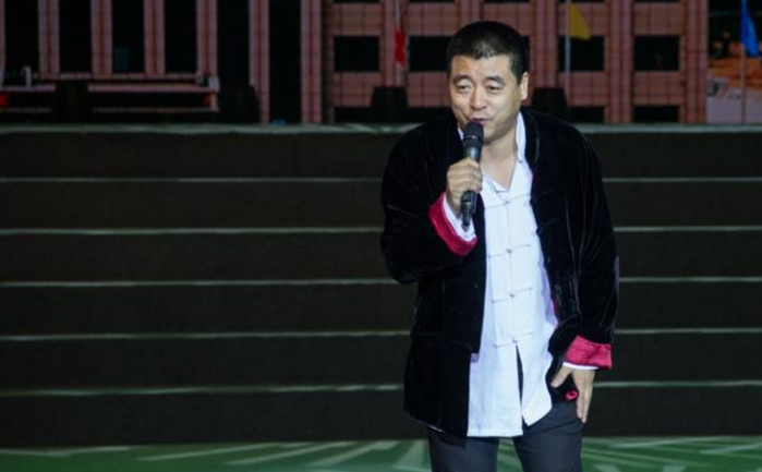 赵本山曾想收他为徒,却遭拒绝,在东北也只有他能跟赵本山叫板|魏三|赵