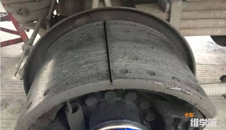 [转帖]刹车无小事，老司机刹车的调节与安全驾驶的技巧