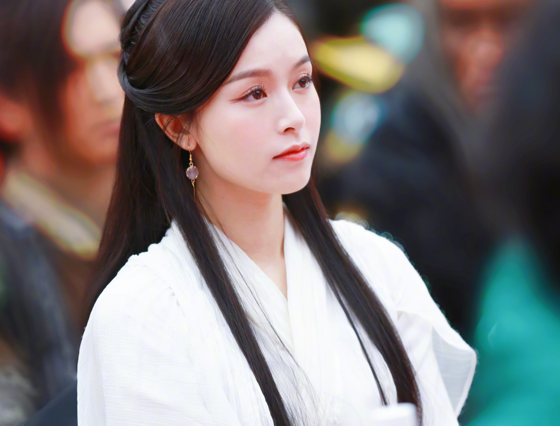 《天龙八部》开机!新版王语嫣化浓妆,阿紫服装廉价,糊剧预定!