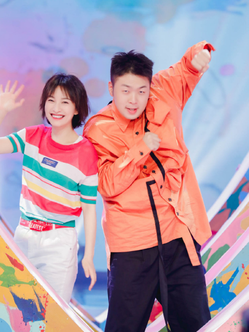 谢娜晒合照给吴昕庆祝36岁生日,快乐家族同框,好感情让网友羡慕