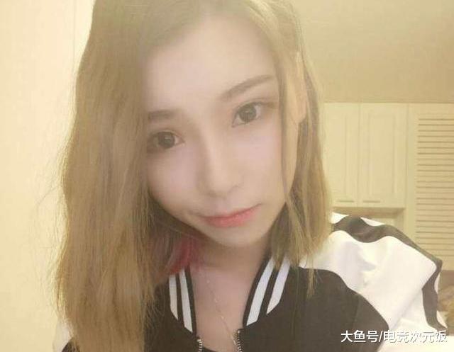 赵梦玥连发多文指责卢本伟!网友:开哥真的配不上uu!