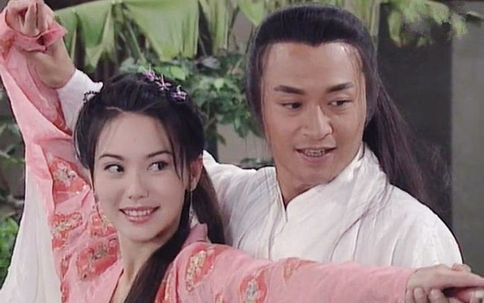 讲的就是我们熟悉的八仙的故事,这也是我第一次知道"八仙过海,各显