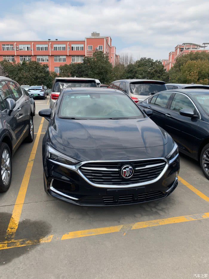 2019款别克新君越多种颜色实车到店外观微调动力升级明天上市67