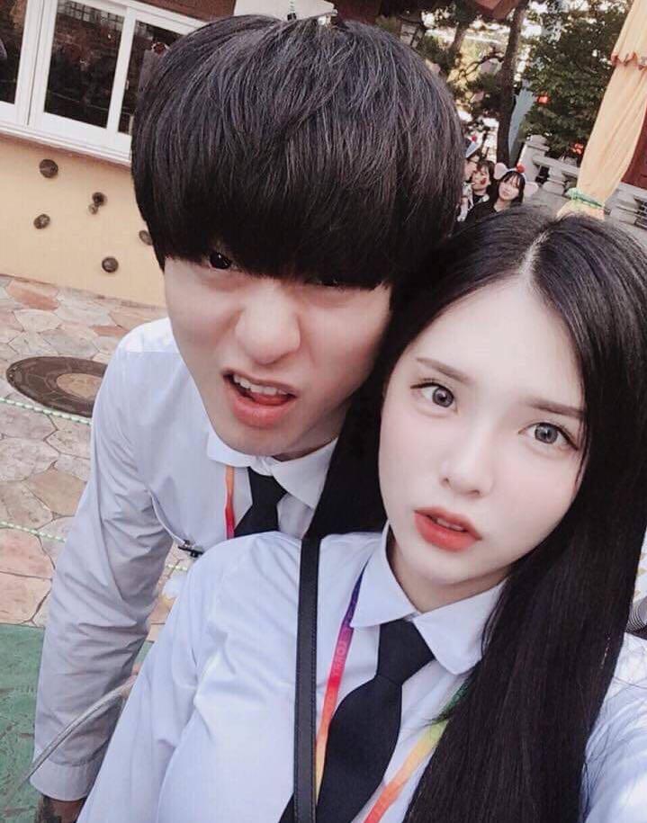 mystic晒出妻子照片,看到照片后,网友却说被吓到了