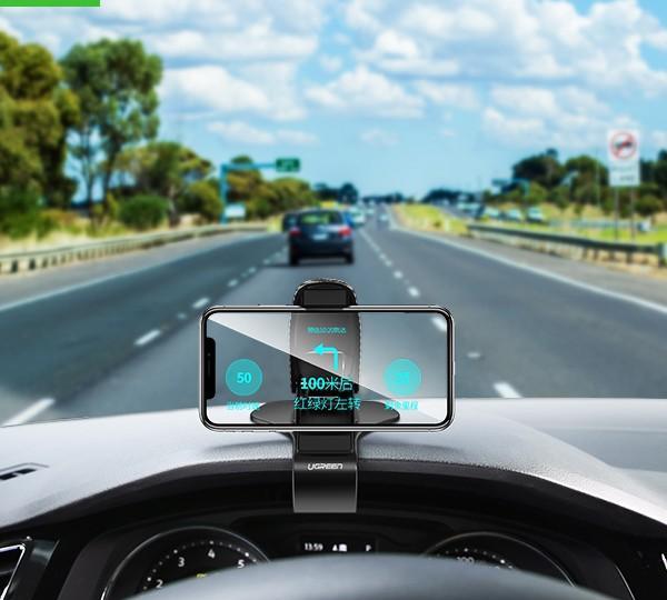 7成人开车导航用手机支架笨瞧上海人这创意方便实用还安全