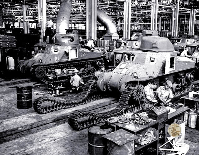 直击二战时期的美国军工厂,"装甲怪兽"的诞生地|二战|一战|工厂_新浪