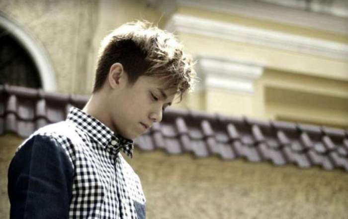 娱乐圈公开承认"出柜"的10大明星, 有一位没人会"黑"