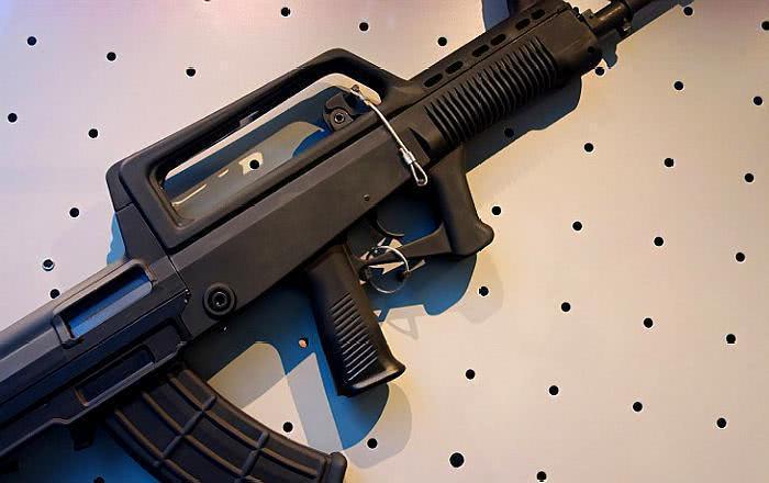 国产小口径步枪，对95式突击步枪的补充，03式能否挑起大梁|突击步枪|步枪|自动步枪_新浪新闻