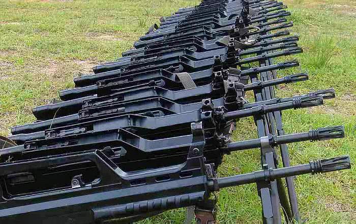 国产小口径步枪，对95式突击步枪的补充，03式能否挑起大梁|突击步枪|步枪|自动步枪_新浪新闻