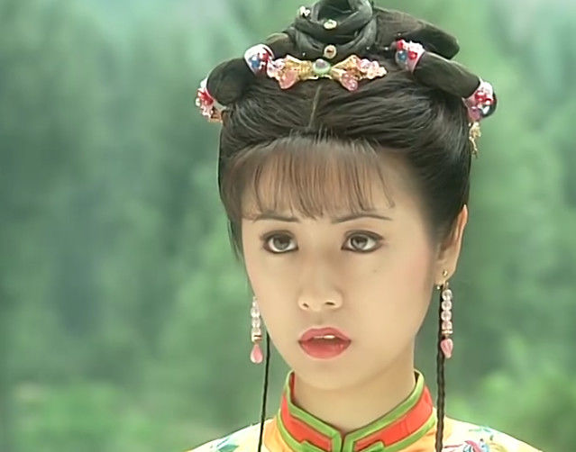 还珠格格:小燕子和晴儿隐居,为何紫薇要留在皇宫里