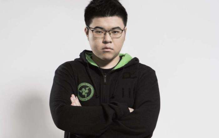 韦神直播玩lol遭司马老贼调侃! 谁料韦神直接回复了7个字