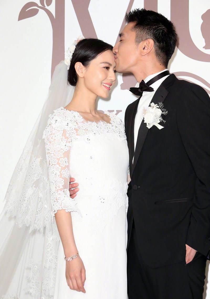 39岁高圆圆宣布怀孕,赵又廷送上祝福却话中有话