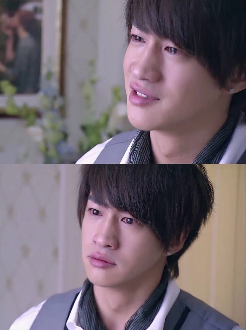 正文  最近新版《泡沫之夏》在电视台热播,青春活力十足,活脱脱一部