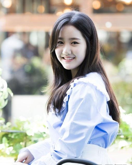 韩国明星陈智熙从喜剧童星到美女的转变