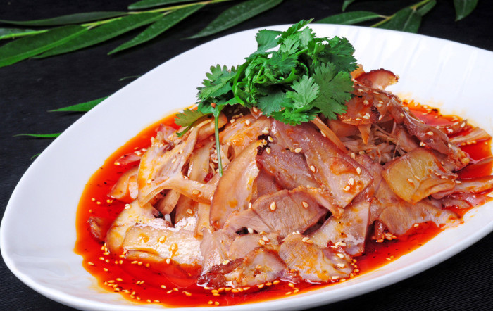 凉拌牛肉,哈呀,满嘴的红油,好香啊