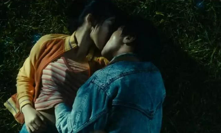 赵又廷与杨子珊草坪大胆激情戏手往哪摸呢网友高圆圆很生气