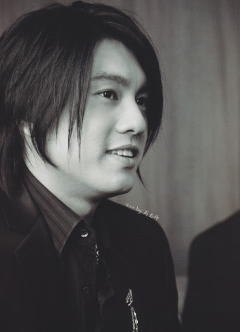 朱孝天自认f4只是同事,新版《流星花园》播出后,他处境更心酸