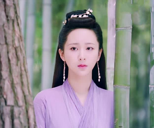 杨紫的白夭夭,脱胎于白素贞这个角色,但是整个故事却