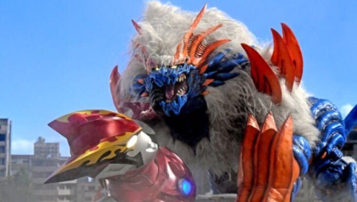 罗布奥特曼:爱染诚有11块水晶,8块已用,另外3块会是什么怪兽|罗索|水