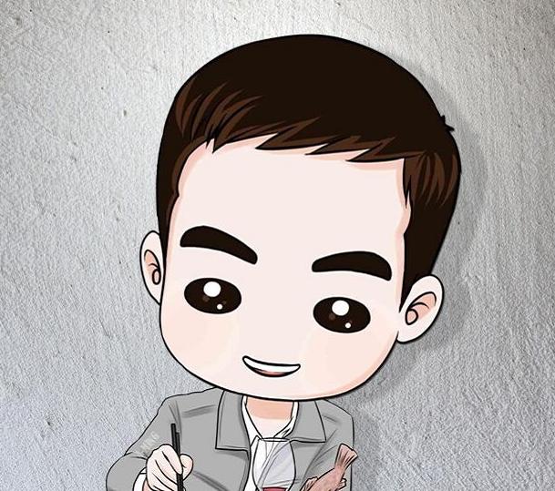 路人合影他踮脚驼背上手, 48岁张嘉译跟电视上的差距不小