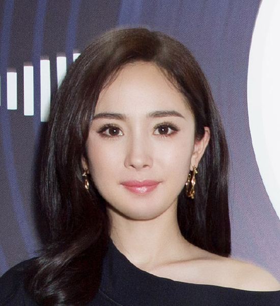 杨幂离婚,于正发33字剧情感慨,网友:最佳编剧奖可以给于正了