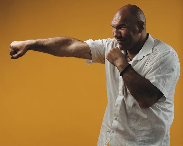 瓦鲁耶夫|拳击|身高_新浪新闻