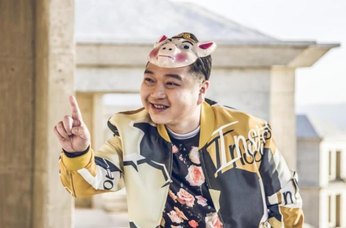 他多次与周星驰合作,一句台词传遍大街小巷,现在成这样|何文辉|周星驰