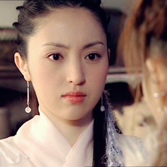 盘点董璇曾经演过的古装角色:有的冷艳绝美,有的含蓄低调