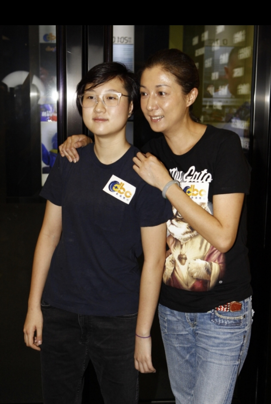 见过成龙,直言从未觊觎父亲的30亿身家|吴卓林|成龙|吴绮莉_新浪新闻