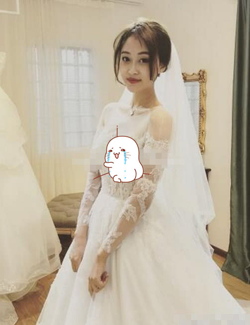 《巴啦啦小魔仙》凌美琪近照曝光,明星脸变"网红脸",女神已毁