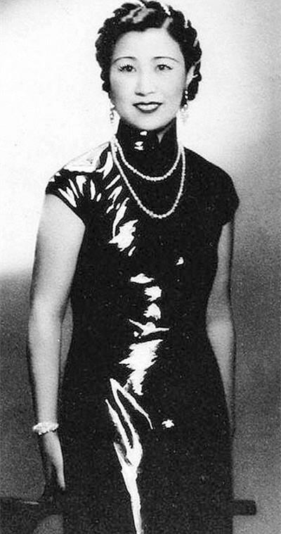 此人是民国最后的名媛,宁死不从日本人,至今健在已经102岁!