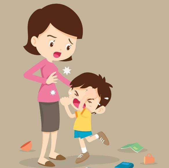 爸爸带病做晚饭妈妈回家被堵在门口儿子说这个家没有妈妈