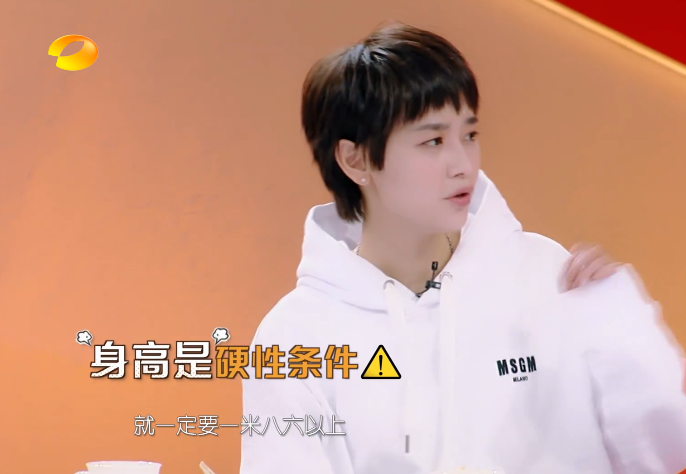 我家那闺女:刘雅瑟身份不简单,长发造型惊艳,曾与易烊千玺合作