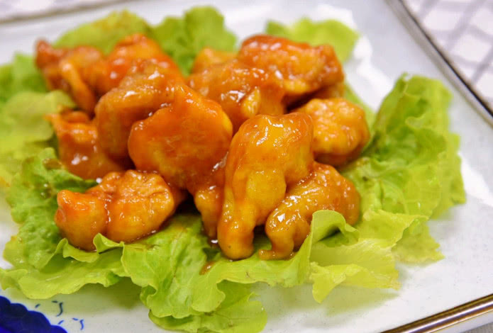 做酸甜肉时不要直接下锅,多加这一步,猪肉鲜嫩不老,味道好香!