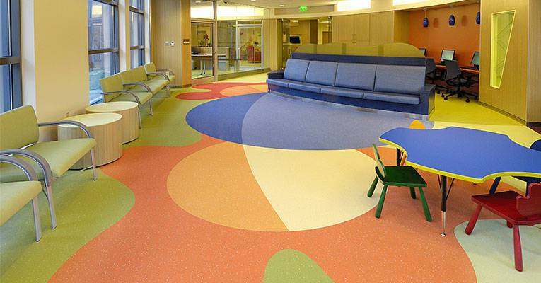 幼儿园儿童家具制作时都有哪些要求