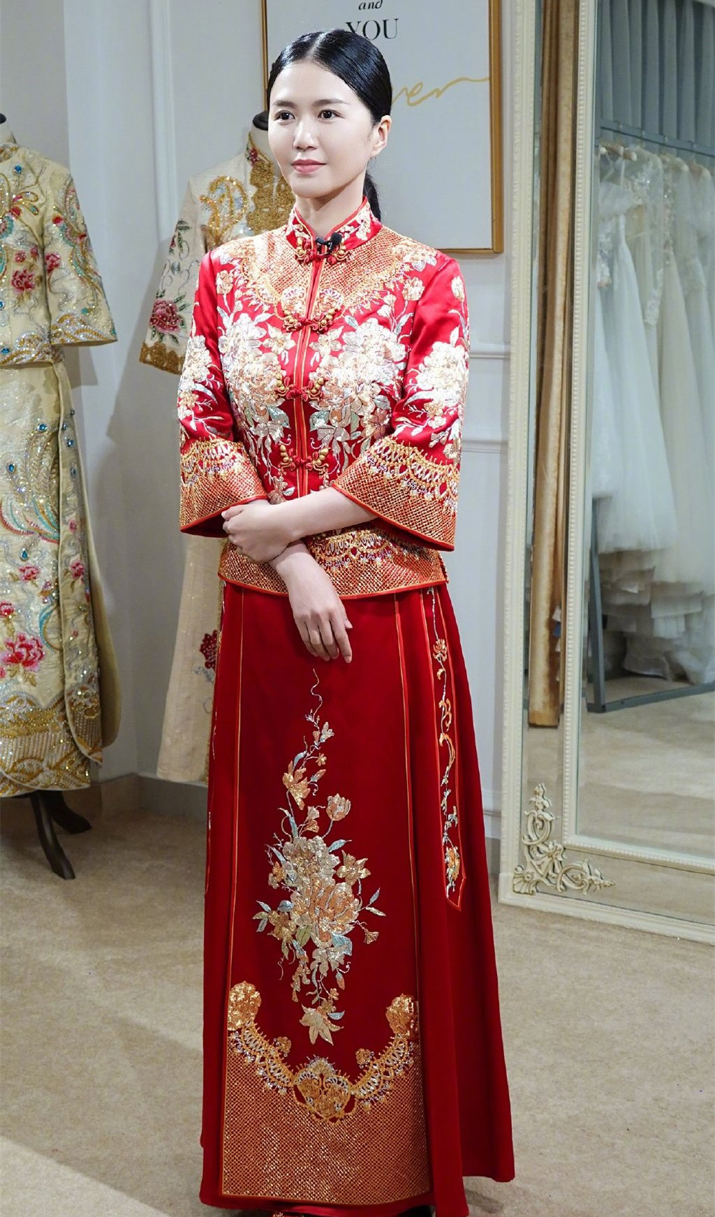 谭维维试婚纱照片传出,网友:和未婚夫结婚啦?